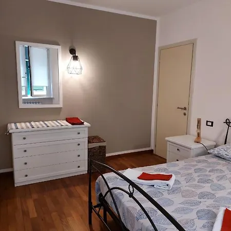 Vakantiehuis La Casa Di Max La Spezia